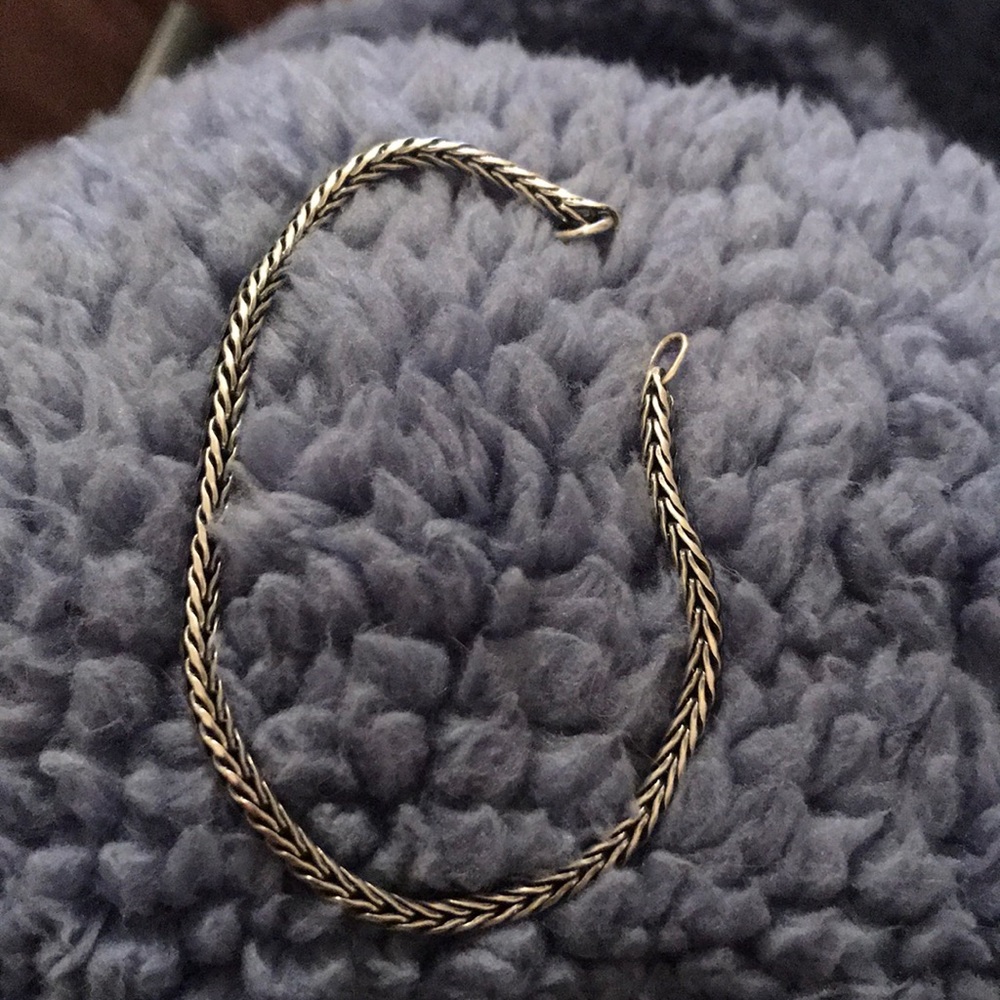 Troll bracelet